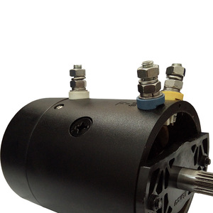 Motor de CC de la serie DS-2426 con montaje de brida de 130 mm, 2800 lb de torque, motor de cabrestante con escobillas totalmente encapsulado - Product Image 3