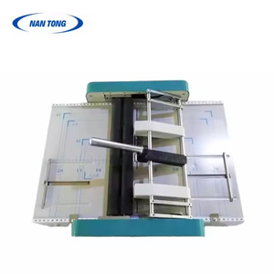 Máquina de encuadernación y plegado de sobremesa Nantong 8200A, fabricante de folletos A3 de alta precisión para uso en oficina - Product Image 1