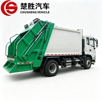 Camion à ordures compacteur hydraulique HOWO 6x4 371HP avec benne de chargement arrière pour l'assainissement municipal
