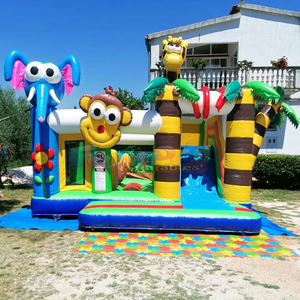 Castillo inflable comercial tipo safari para niños, con tobogán y zona de brincos. - Product Image 5