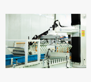 מערם אוטומטי לשקיות קרטון לציוד אריזה במחסן מזון וכימיקלים, פלטייזר רובוטי בעל עמודה אחת, שטח קטן - Product Image 3