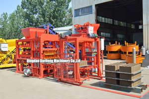 Vibradores totalmente automáticos para pavimentar, máquina para hacer bloques, maquinaria <span class=keywords><strong>de</strong></span> bloques huecos <span class=keywords><strong>de</strong></span> <span class=keywords><strong>cara</strong></span> dividida <span class=keywords><strong>de</strong></span> hormigón - Product Image 3