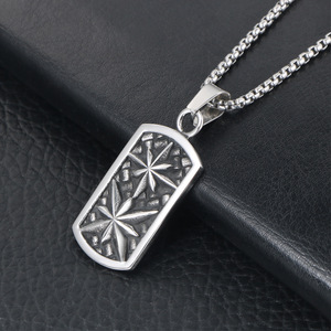 Collar con etiqueta militar con patrón de estrella de acero de titanio para hombres y mujeres, regalo SP813 - Product Image 1
