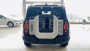 Voiture d'occasion Jetour Tourist Discovery Pro 1.5T modèle 23, avec un <span class=keywords><strong>bon</strong></span> prix <span class=keywords><strong>et</strong></span> une haute qualité - Product Image 5