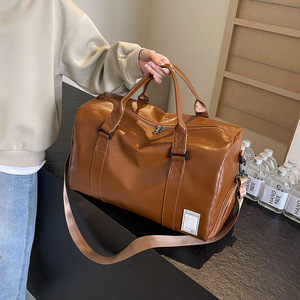 Sac de voyage et de camping personnalisé en cuir PU de qualité supérieure, grande capacité, pliable, écologique, résistant à l'eau, pour le sport et la gym - Product Image 4