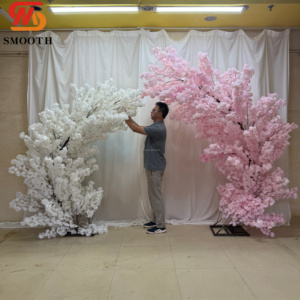 Arche de cerisier artificielle rose et blanche de 2,4 m avec branches détachables pour décoration d'entrée de mariage - Product Image 2