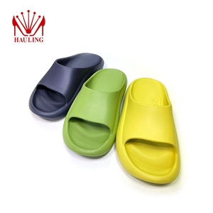 Sandales élégantes en EVA à semelle épaisse, style nuage, vente en gros, logo personnalisé, semelle épaisse, légères, pour le voyage - Product Image 3