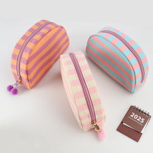 Nouvelle trousse de maquillage à rayures tendance, sac de rangement portable en toile avec fermeture éclair, trousse de toilette simple pour femmes, voyage - Product Image 2