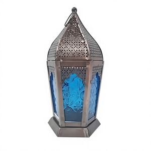 Lanterne en fer et verre bleu, lanterne décorative de table de mariage, qualité exclusive, taille personnalisée - Product Image 1