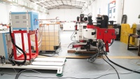 Cintreuse de tubes CNC robuste pour vilebrequins de moissonneuses-batteuses, cintreuse de tubes et barres en acier massif de précision CE