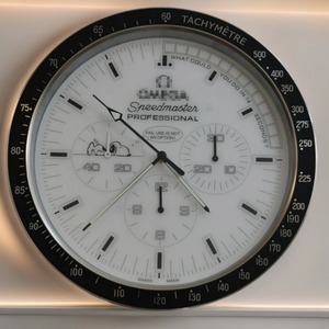 Orologio <span class=keywords><strong>da</strong></span> <span class=keywords><strong>Parete</strong></span> di Lusso <span class=keywords><strong>in</strong></span> Metallo a Forma di Orologio <span class=keywords><strong>da</strong></span> Polso, Design Contemporaneo con Display a Lancetta Singola per Soggiorno, <span class=keywords><strong>Cucina</strong></span>, Ufficio - Product Image 2