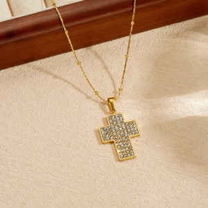 <b>Cross</b> Necklace Gold Plated Stainless Steel Diamond Encrusted <b>Cross</b> Pendant Clavicle <b>Chain</b> Women's Jewelry Gift Daily Wear - Product Image 3