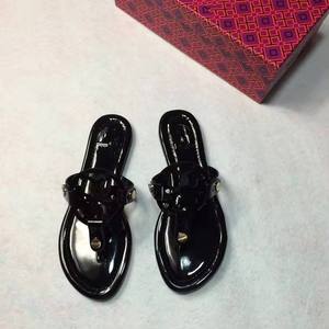 Sandalias Planas Cómodas para Mujer, Nuevas, Coloridas, de Verano, con Parte Superior de Cuero, Plantilla Ligera, Antideslizantes, <span class=keywords><strong>Chanclas</strong></span> Casuales - Product Image 4