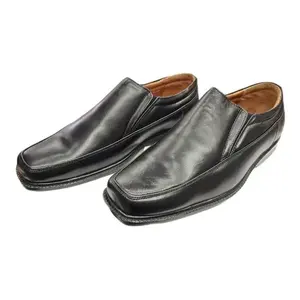 Vogatti Mocassins pour hommes en cuir synthétique à bout rond et semelle en polyuréthane, chaussures pour adultes - Product Image 6