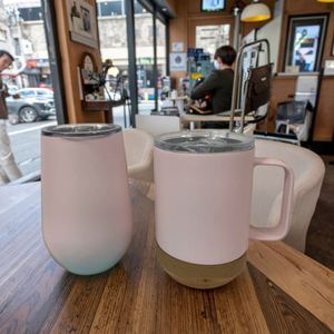 Tasse à café en acier inoxydable avec design classique, plusieurs options de couleurs, pour boissons chaudes et froides, idéale pour les cadeaux d'affaires, mug OEM - Product Image 2