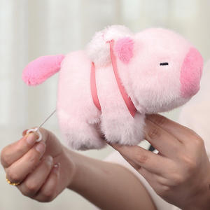 Capibala piccolo animale pacificante bambola di pezza capibara orso peluche foderato di maglia scodinzolante tecnica lavata a mano regalo di festa - Product Image 2