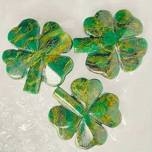 Trébol de Cuatro Hojas de Esmeralda Exquisito al por Mayor para Decoración del Hogar, Regalo de Estilo Casual para el Día de San Valentín, Día de la Madre, Mardi Gras - Product Image 3