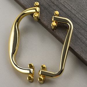 Base de <span class=keywords><strong>columna</strong></span> de aluminio dorado asa de equipaje Base de <span class=keywords><strong>columna</strong></span> de brazo de plástico para tocador cajón <span class=keywords><strong>cocina</strong></span> dormitorio elegante caja de regalo accesorio - Product Image 3