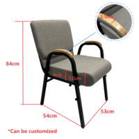 Chaise durable avec structure en acier et fer, pieds en tube d'acier, cadre en métal argenté, revêtement poudré, cadre en bois, accoudoirs en bois