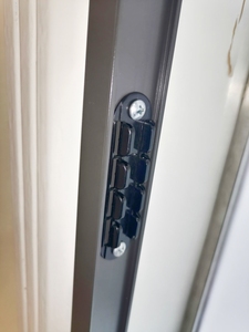 باب شبكي قابل للطي ضد الحشرات سهل التركيب من الداكرون بمقاس مخصص - Product Image 5