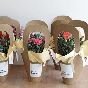 Borsa per carte di carta Kraft stile coreano di san valentino fiori e piante Bouquet Tote Bag semplice letteratura e arte - Product Image 6