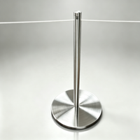 Poteau de barrière en acier inoxydable brossé argenté, style classique de musée