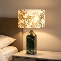 Lampe de table en marbre vert naturel, abat-jour cylindrique en tissu imprimé doré, lampe de bureau décorative de luxe pour hôtel, villa, chambre à coucher