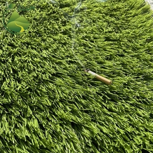 Revêtement de sol sportif de haute qualité Gazon <span class=keywords><strong>synthétique</strong></span> Champs de stade Tapis d'herbe de football de football artificiel Bon <span class=keywords><strong>prix</strong></span> pour le football déposé - Product Image 2