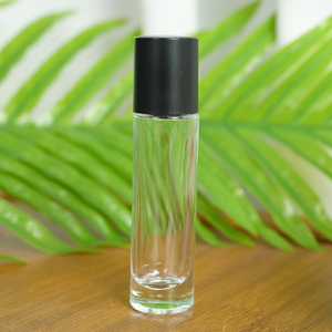 Mini Atomizador de Perfume Portátil MUB de 15 ml, Botella de Vidrio con Cuello Roscado y Pulverizador a Presión, Admite Logotipo Personalizado - Product Image 2