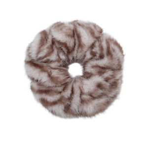 Clarmer mùa thu mùa đông giả lông ngựa vằn in scrunchies <span class=keywords><strong>Fang</strong></span> Nhân Dân tệ người nổi tiếng cùng một phong cách mềm tóc sang trọng cuộn với tóc quan hệ - Product Image 5