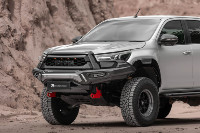Ventes chaudes Pare-chocs avant avec feux latéraux Kit carrosserie noir brillant 4x4 Pare-chocs avant tout-terrain pour Toyota Hilux Rogue 20-24