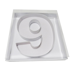 Caja de cartón con forma de alfabeto y números para regalos, comida o arreglos florales - Product Image 4