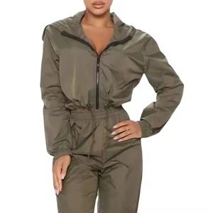 Ensemble de survêtement d'automne pour femmes, style sport, en nylon, avec veste zippée élégante et pantalon droit, vente en gros - Product Image 6