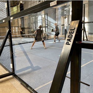 <span class=keywords><strong>Terrain</strong></span> <span class=keywords><strong>de</strong></span> <span class=keywords><strong>padel</strong></span> panoramique commercial mobile à installation instantanée en intérieur, à <span class=keywords><strong>vendre</strong></span> - Product Image 1