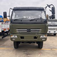 Camion grue Dongfeng 4x2 136 CV, empattement 3300 mm, grue à flèche articulée de 3 tonnes pour chantiers étroits et tâches de levage
