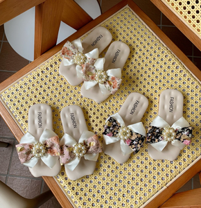 Ciabatte da bambina di Design coreano estivo scarpe sandali <span class=keywords><strong>per</strong></span> <span class=keywords><strong>bambini</strong></span> principessa pera ciabatta pantofola - Product Image 2