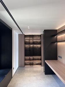 Armoire sur mesure de luxe pour la maison avec portes en bois massif, style moderne européen, écologique, grande capacité, armoire de chambre à coucher - Product Image 3