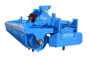 جرار زراعي قوة ثقيلة كسر التربة تسوية مزرعة آلة مجراف دوارة مدفوعة بالطاقة - Product Image 4