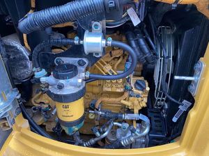 Excavatrices Caterpillar CAT303 certifiées CE, d'occasion, provenant du Japon, excavatrice sur chenilles de 3 tonnes avec accessoire tarière - Product Image 6