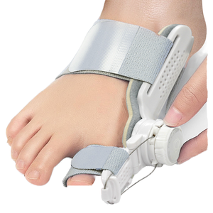 Corrector Ortopédico Ajustable para Juanetes con Perilla Giratoria, Férula Nocturna Flexible para Hallux Valgus, Plantillas Deportivas Cómodas de Material PE - Product Image 1