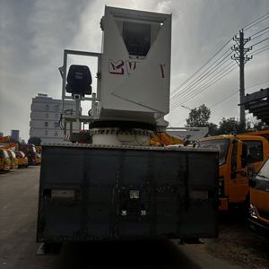 Camion de travail aérien Dongfeng D3L 45m avec nacelle VEMA, bras télescopique 6x4 à 7 sections, rotation 360° °   Rotation pour les opérations d'ingénierie - Product Image 5