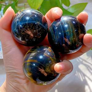 Vente en gros de sphères en pierre d'œil de tigre bleu naturel, polies, artisanat en cristal pour la décoration de la maison et les cadeaux - Product Image 2