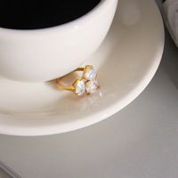 Bague ouverte en or avec zircon taille poire pour femme, bijou élégant, cadeau, étanche, hypoallergénique, style affirmé, usage quotidien, charme