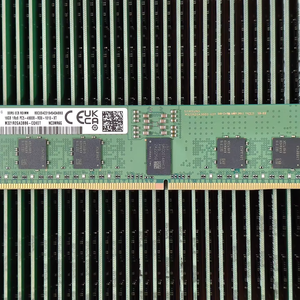 Nhà Máy Bán buôn giá RAM Bộ nhớ M321R2Ga3Bb6-Cqk DDR5 cho máy chủ 16G 4800 truy cập ngẫu nhiên Bộ nhớ RAM Bộ nhớ RAM - Product Image 2