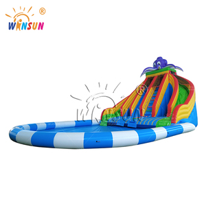 Toboggan aquatique gonflable en PVC étanche pour piscine et parc, avec taille et couleur personnalisables - Product Image 4