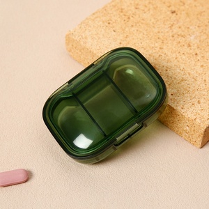 Portatile 3 griglie in alluminio portapillole piccoli PP plastica Organizer quadrato da viaggio <span class=keywords><strong>contenitore</strong></span> <span class=keywords><strong>per</strong></span> uso domestico esterno - Product Image 6