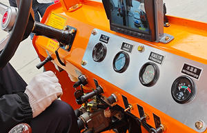 पेशेवर खनन मशीन मिनी डंप ट्रक 5 टन 4x4 डीजल इंजन भूमिगत ट्रक 6 पहिया डंप टिपर - Product Image 5