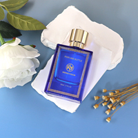 Bouteille vide en verre de parfum de cologne musquée bleue de forme carrée pour hommes de 50ml avec pulvérisateur et bouchon, couleur personnalisée, logo et boîte