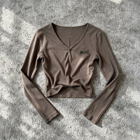 Kaos Wanita Lengan Panjang Elastis Tinggi Premium, Bahan Berkualitas, Model Pas Badan, Kancing Multi, Kerah V, Atasan Kasual