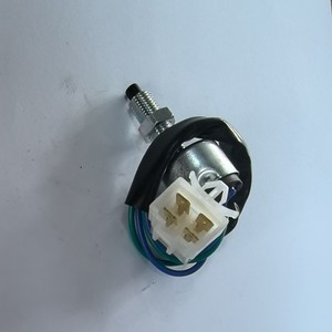4314400-K08สวิตช์ไฟเบรคสำหรับเปลี่ยน H5 H3 Haval ปีกนก3 5 6 - Product Image 4